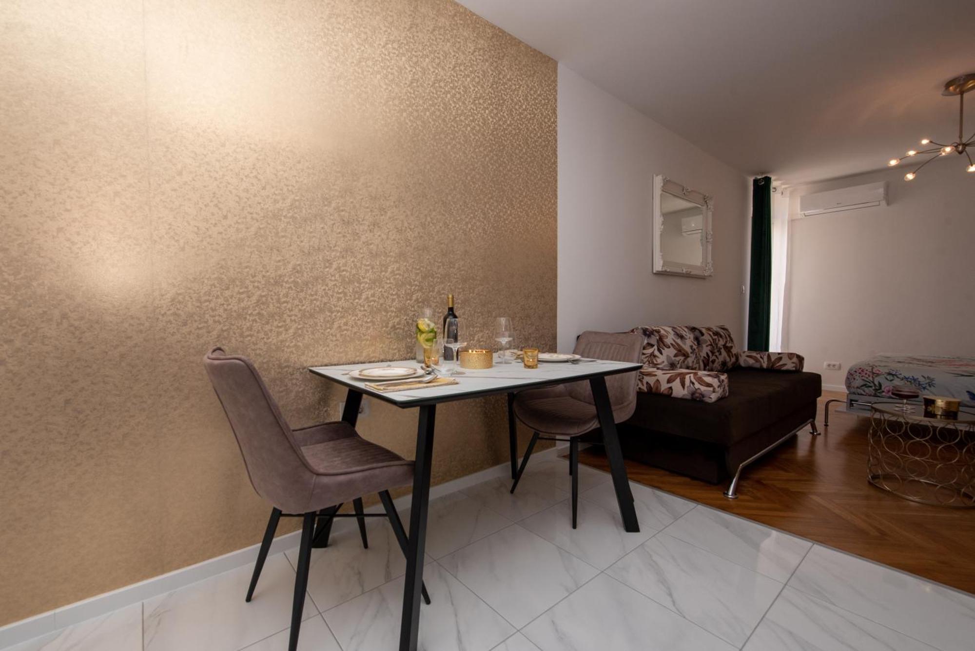 Royal Elegance Apartman Split Exterior foto